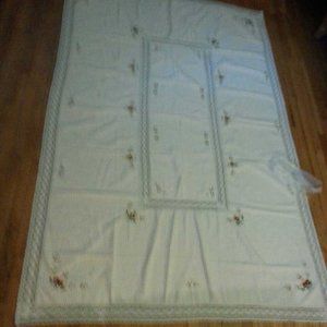 VERY LARGE HANDMADE TABLECLOTH 101" X 67.5"